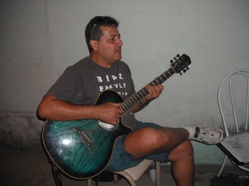 projectc2010's profile picture. A música é a minha vida!! Nela está o meu lado mais sincero, verdadeiro, transparente e emocional, é assim que eu me descrevo e escrevo!!