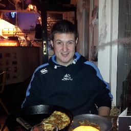 Gamer, rugby fanatic & all-round geek