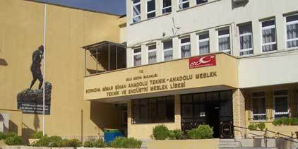 Mimar Sinan E.M.L Öğrencilerinin Dedikoduları Burada...