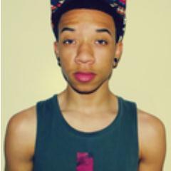 Team Kali . John Kali Fan ? Follow follow follow . Mention for a follow back . Support @_JohnKali