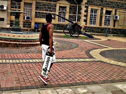 Follow me again (@Ntando_Hadebe) new account RT for a follow back