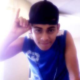 Soy Cristiano evangelico, y no me averguenzo de serlo, trabajo para el señor, conquistando almas *-*