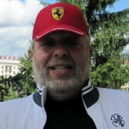 #Эксперт по вопросам в сфере бизнеса.#Президент #группы компаний #Maximum #Media #Group, генеральный #директор по развитию, #стратегии и #PR #компании
