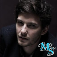@EternalKlutz and @sparklinthesun's only boy. Brother to @CrazyassChey and @TenderTouchNess. I'm a flirt, determined, loyal, generous and kind. (21+RP)