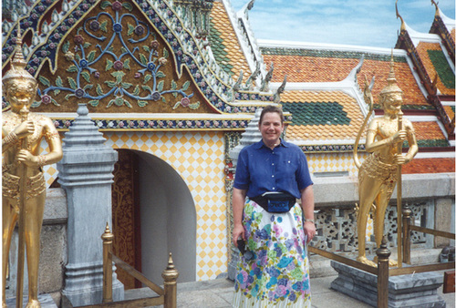 dorissettles's profile picture. Author, writer, speaker, wife, gardener, empty nester, travelbum and so much more.