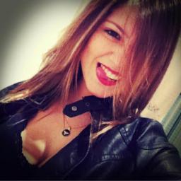 Amo musica,praia,cinema etc...
Se quiser saber mais so mesmo me conhecendo pessoalmente!!!
http://t.co/ZYzu5Mo6