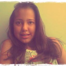Sou como você me vê. Posso ser leve como uma brisa ou forte como uma ventania, Depende de quando e como você me vê passar.
- Clarice Lispector