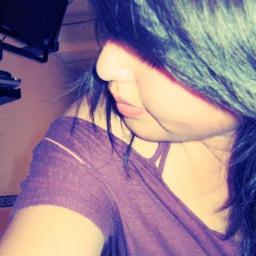 Hello :D I'm 1/5 of One Direction..1 boy wants to be my BOYFRIEND.
5 boyfriends of mine told me WHAT MAKES ME BEAUTIFUL & FOREVER YOUNG #DreamsHopesDesires