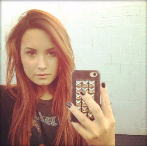 WeAreNotAlone_ Profile Picture