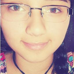 Holaaa :D me llamo Josefa añlsñqwlñlwñalñaslñalwñlTALDITOañalksñaskañwlkñ Simpatica? con los que quiero ♥  http://t.co/WW41X2IX6x Face