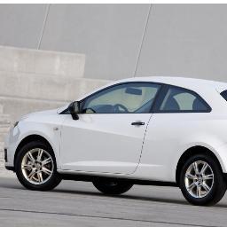 Mi smo agencija za iznajmljivanje automobila iz Niša. Trenutno u svojoj ponudi po atraktivnim cenama nudimo automobile iz porodice Volkswagen.