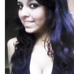 Quαηdo vooc chegαr αos meus pés me αvise que é pαrα eu ηαum pisαr em cimα ! ;)
Abençoαdα por Deus e bonitα por nαturezα ~ '' (