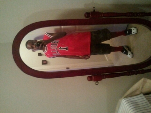 Jus follow if u no me n if u wanna no me