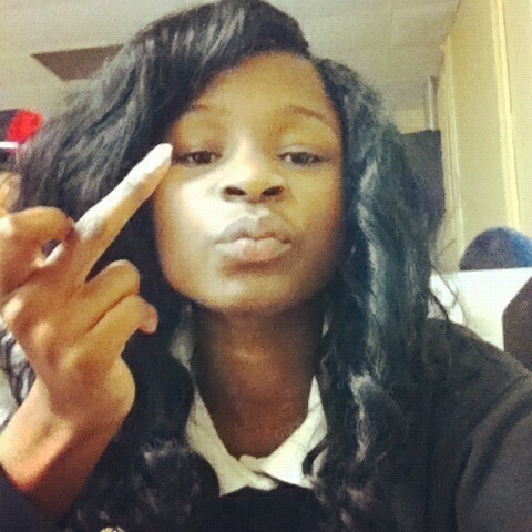 Follow me iFollow Back . . . Nuff Said Now Get tO HXEES , Less Reading , More Following bxtchh .!