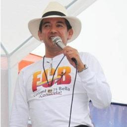 Locutor y Periodista especializado en Deportes a Motor. Organizador de competencias automovilísticas.
