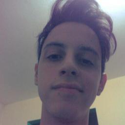 leonino,solteiro,sincero,retardado,chocolate,narguile,São Paulino,balada,apaixonado,safado,romântico,vodka,sorvete,psy,rock'... Segue aê pow :}