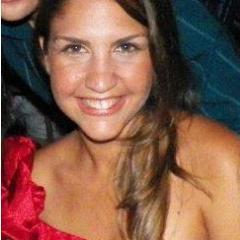 JanaLMagalhaes's profile picture. Sofro de urgências, não gosto de esperar.