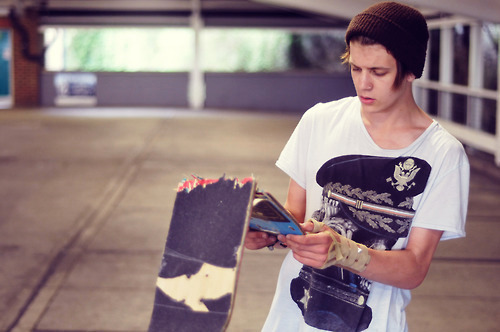 _SKATERPROBLEMS's profile picture. The Official #SkaterProblems Twitter page.
Here you will find Problems/Events that happen in the every day life of a #Skater

#SkateEveryDamnDay