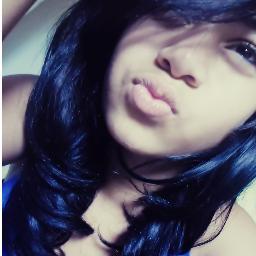 Erro, amo, brinco, sorrio, tenho defeitos, tenho qualidades, minto... Ninguém é perfeito. Aceite !
 - Irmã da @SamaraSoares17 , #IsraelThalison My Love sz ! .