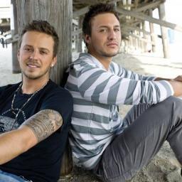 Love_TheftCrew's profile picture. This is a fan page made for the amazing band Love & Theft! :) Made by: @Brittney_Lee09 & @Cierra_Robinson