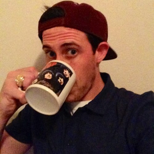 Christian. 1/2 🇺🇸 1/2 🇬🇧. Beatles Historian, Aggie, Sneaker Head, & Bakewell Tart Snob Currently Navigating the Digital Ad World. Husband of @haleygate