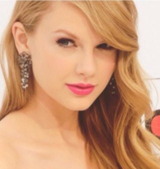 taylor swift is my life and i will love her forever&always.