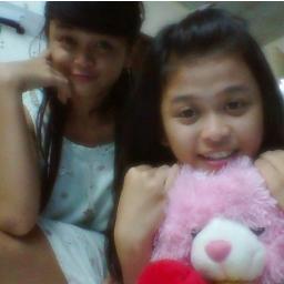 rianabunyamin1's profile picture.