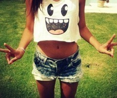 I'm the girl who speaks her mind, doesn't give a shit but has a crap ton of feelings.(: