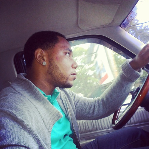 just a hard working yung man trying to become successful in this jungle we call world ....R.I.P. BIGBABY #TEAMCHEVYBOI C.E.O. S.O BabyKen 2-17-13