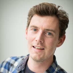 Digital designer. I design and build for the web. Working from http://t.co/CGbpwaIfJz.