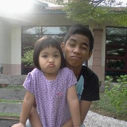 ShapiqLokkLakk's profile picture. - Shapiq, 13, SMK RAJA ABDULLAH, SEGAMBUT KL :D u follow, i follow keyh. yawwww :*