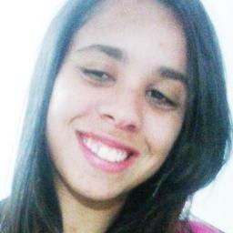 Sonhos?Todos os têm. Alguns bons,outros ruins,alguns tentam realizá-los,outros,tentam esquecê-los,ou simplesmente fingem que eles não existem..