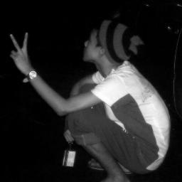 ~ aldrhed 100% Music Lover ♪ ♫ ♪.
 One of a Kind 
There will never be another me :))