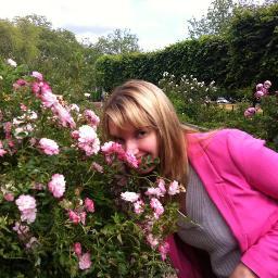 AlysCleo's profile picture. I am an handbag designer! I am an artisan and I love my job!