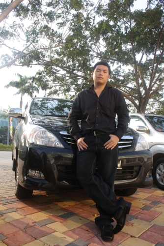 gordave's profile picture. I like everithing that can be collecitble(money, pen, books, ETC) i really like medical and chemical -everybody deserve a second chance no matter how severe-