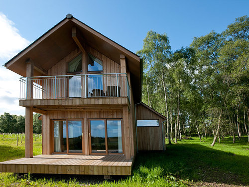 Luxury Eco Lodges in the Highlands of Scotland. Five star self catering with a personal touch and a green ethos just outside Inverness.