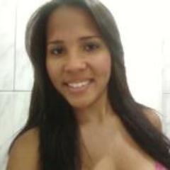 Morena, Canceriana, 17 anos, Sincera, Estudante de Enfermagem, Luanete e Fã do Marcelo Balla, Prazer, Priscila Nascimento.  ;)