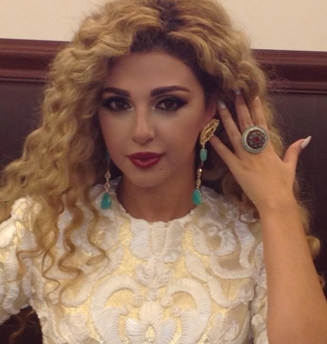 صفحة الفنانة مريام فارس العربية 

http://t.co/O1tHUEiiBO