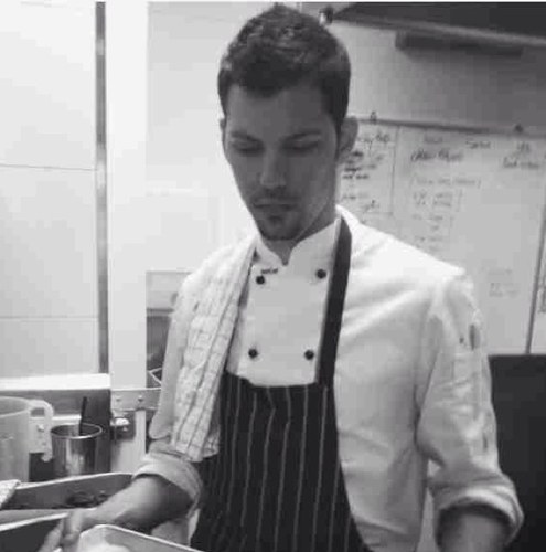TheApCHEF's profile picture. Passionate Noosa chef, avid networking, food nut and culinary blogger at http://t.co/tzUDpbST3r