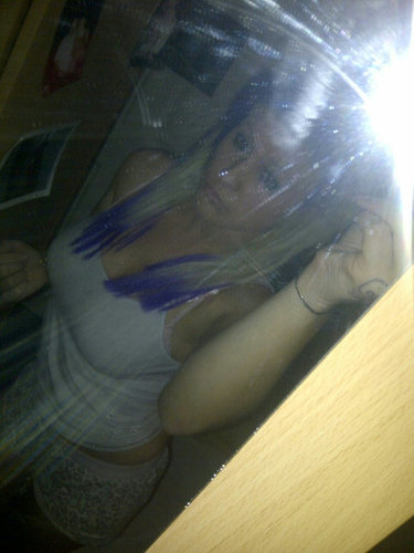 follow me I follow back :) :) :)
