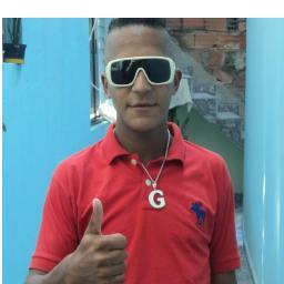 não se preocupe com quem eu sou . mais sim do que eu sou Capaz ! '                                                                          Novorizonte carai ♥