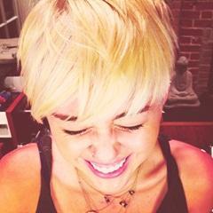 Never felt more me in my whole life- Miley Cyrus. MILEY TÁ FELIZ? Então eu não poderia estar melhor. Bjs pro recalque.