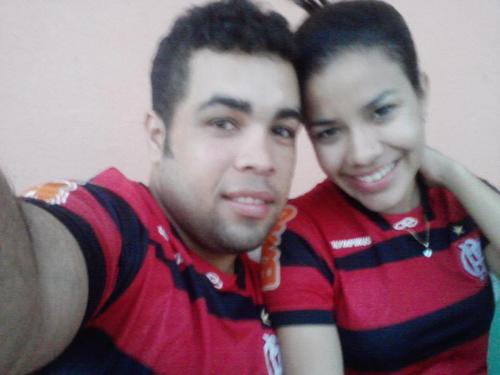 Sou um cara de bem com a vida, amo minha familia mais q tudo nessa vida, sou casado com a kamila mendes e tenho uma filha linda q se chama karolyne minha vida.