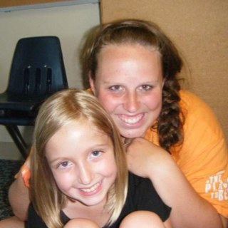 emmajkhill's profile picture. 