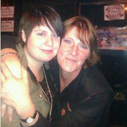 ♥LoveMyBestFriendst♥Dance♥Music♥ Family,film, food & fashion lover ♥ShoeAddict♥Football♥ PartyHardy♥