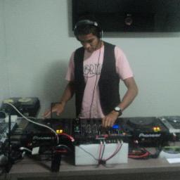 http://t.co/Xy5BXBkoUy dj-rayh-santos