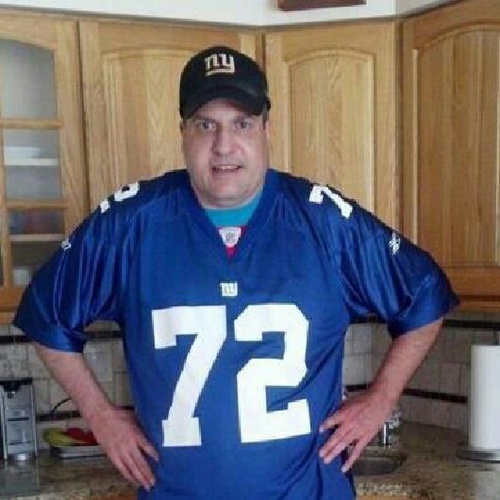 The Best Driver in South Jersey I Tweet my Drives come on take a free ride. A Die Hard #NYGiants fan Superbowls,XX1,XXV,XLII,XLVI, #TeamDannyWare28 #ALLin