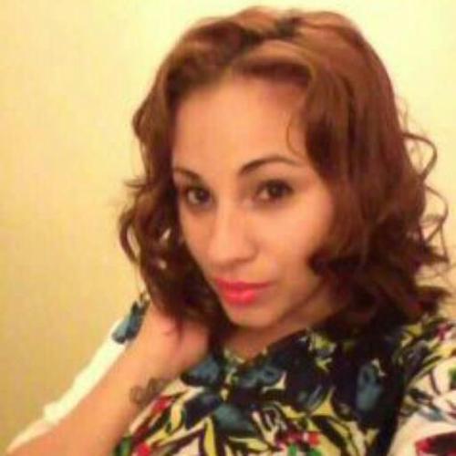 I feel free.. I feel freedom.. Why they mad?.. Yu should see them.. Burn a L.. Cause it's crazy in here| #SingleLady #StayPretty!