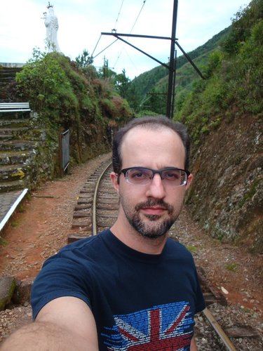 riro1975's profile picture. 