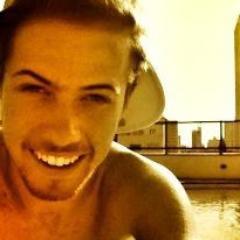 FC'dedicado ao colirio @vitorbassoli (L
since:04/06/2010
oficializado e aprovado pelo proprio
dona:@cassiavdg